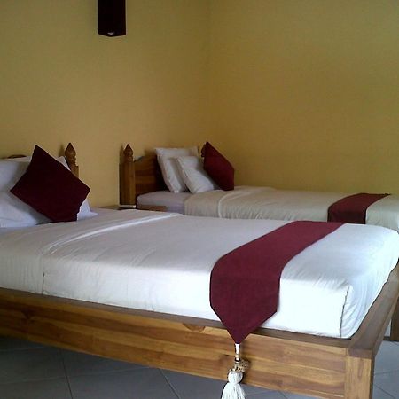 Mutiara Bali Hotell Candidasa Exteriör bild