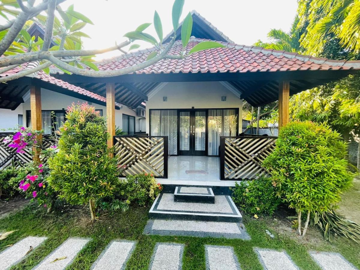 Mutiara Bali Hotell Candidasa Exteriör bild