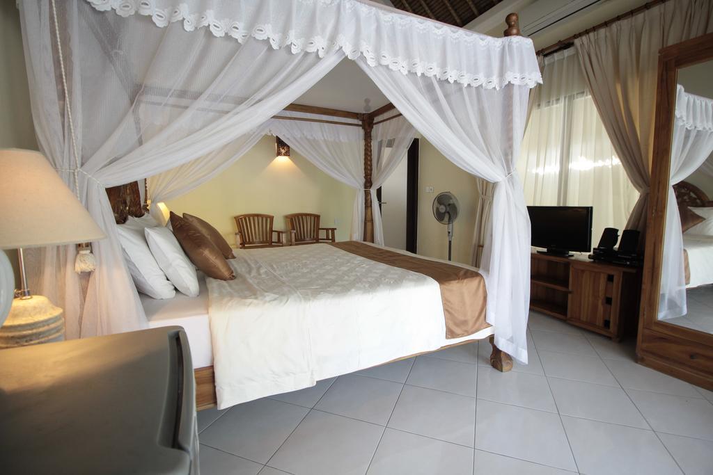 Mutiara Bali Hotell Candidasa Exteriör bild