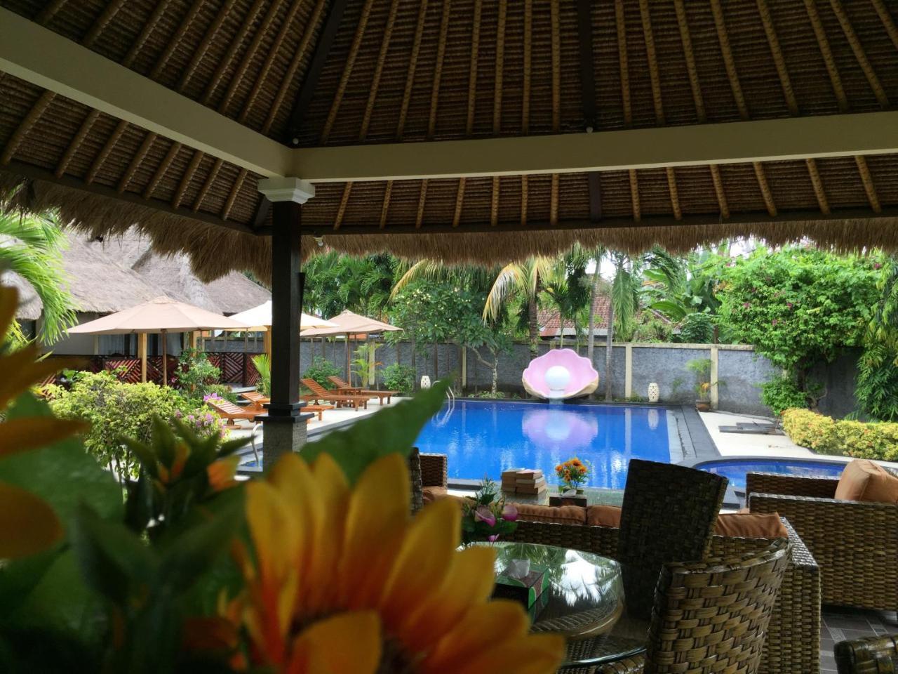 Mutiara Bali Hotell Candidasa Exteriör bild