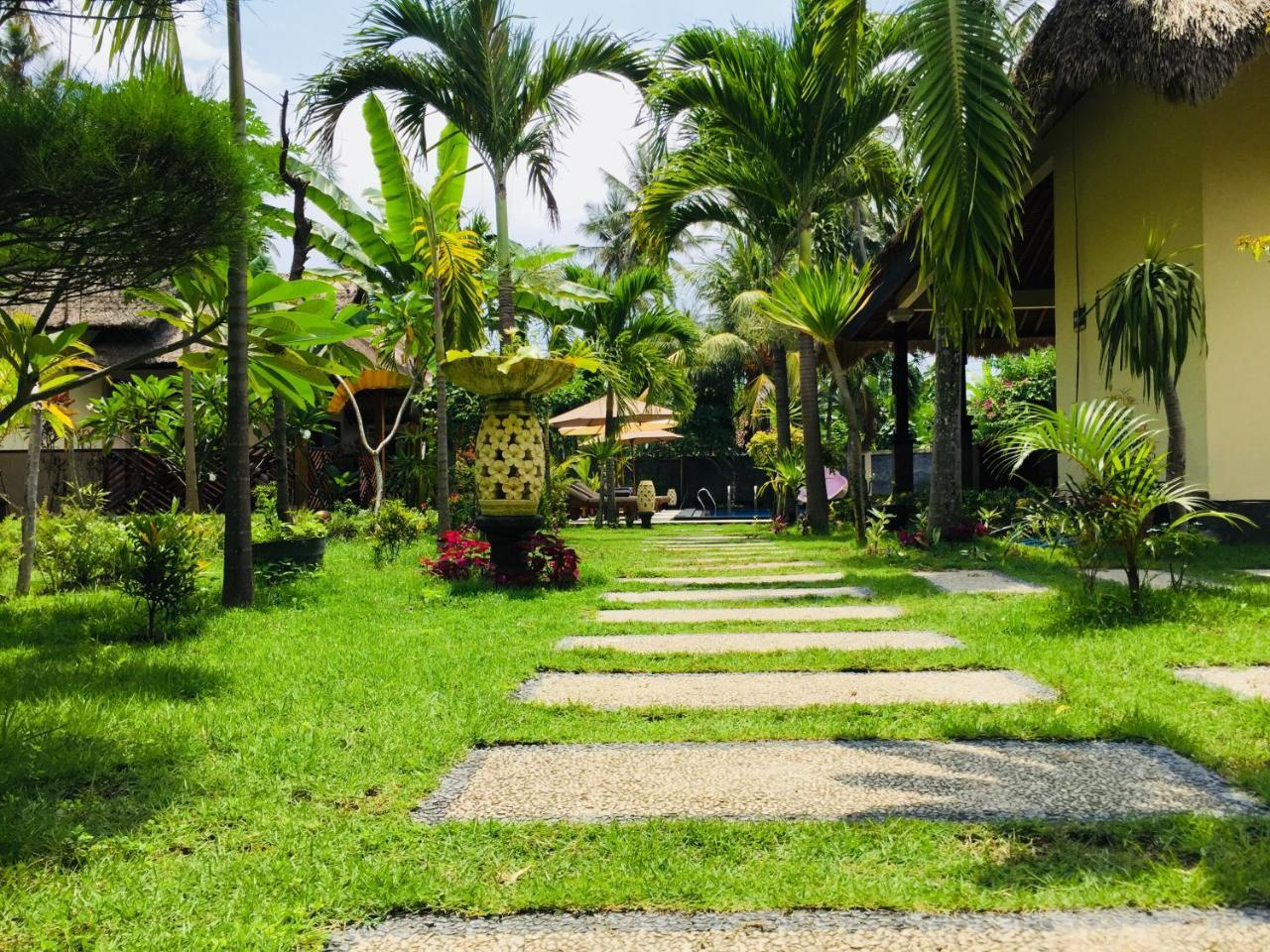 Mutiara Bali Hotell Candidasa Exteriör bild