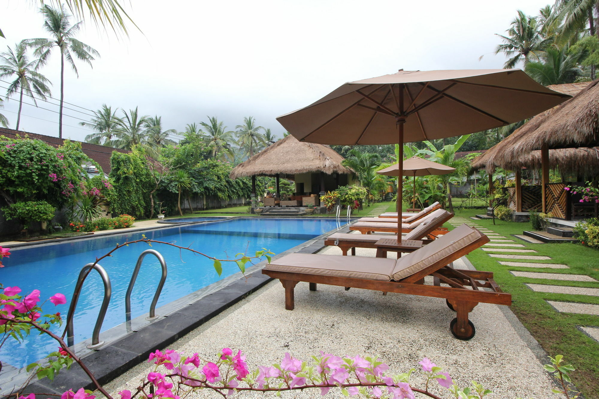Mutiara Bali Hotell Candidasa Exteriör bild