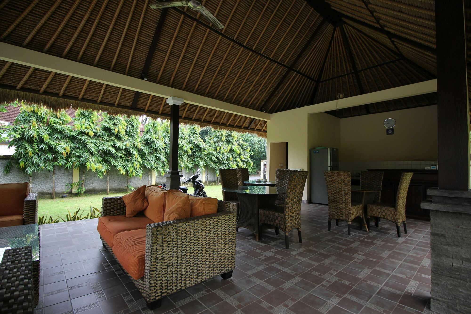 Mutiara Bali Hotell Candidasa Exteriör bild