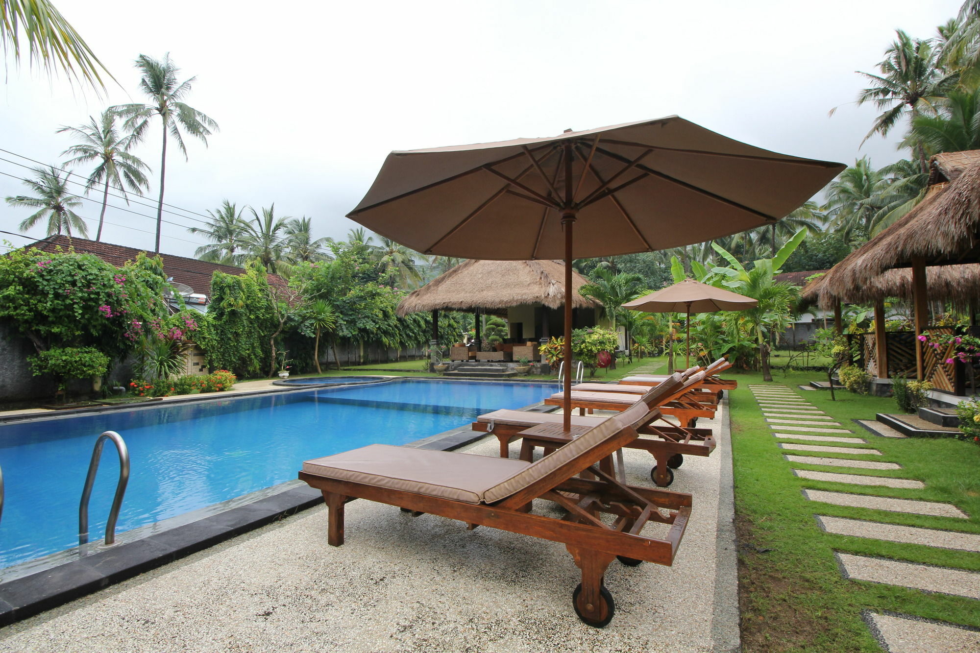 Mutiara Bali Hotell Candidasa Exteriör bild